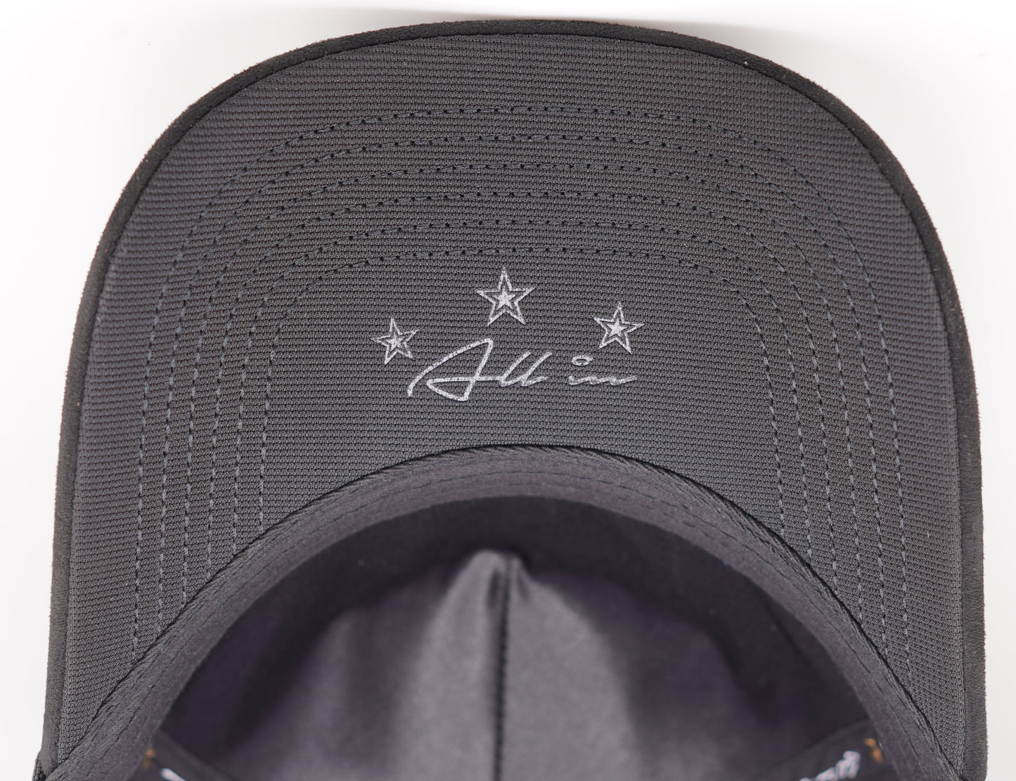 Star Wings Golden Snapback®