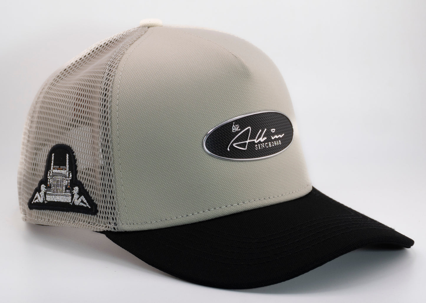 Sexy Chrome Beige and Black Truckercap