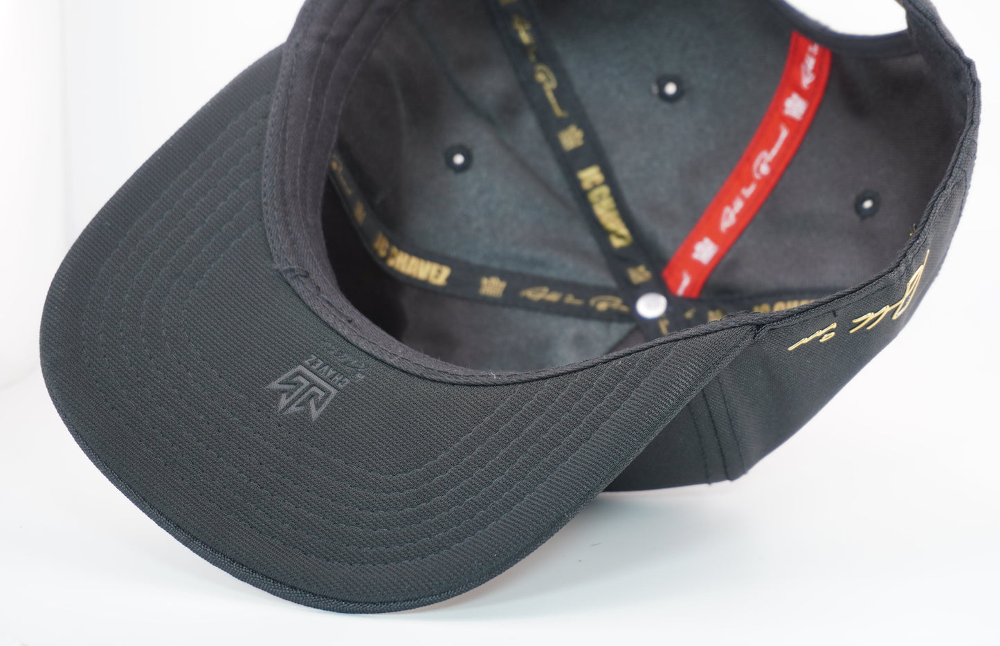Golden Chávez Negra Snapback